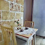 Zio Cici Oda ve Kahvaltı 3*